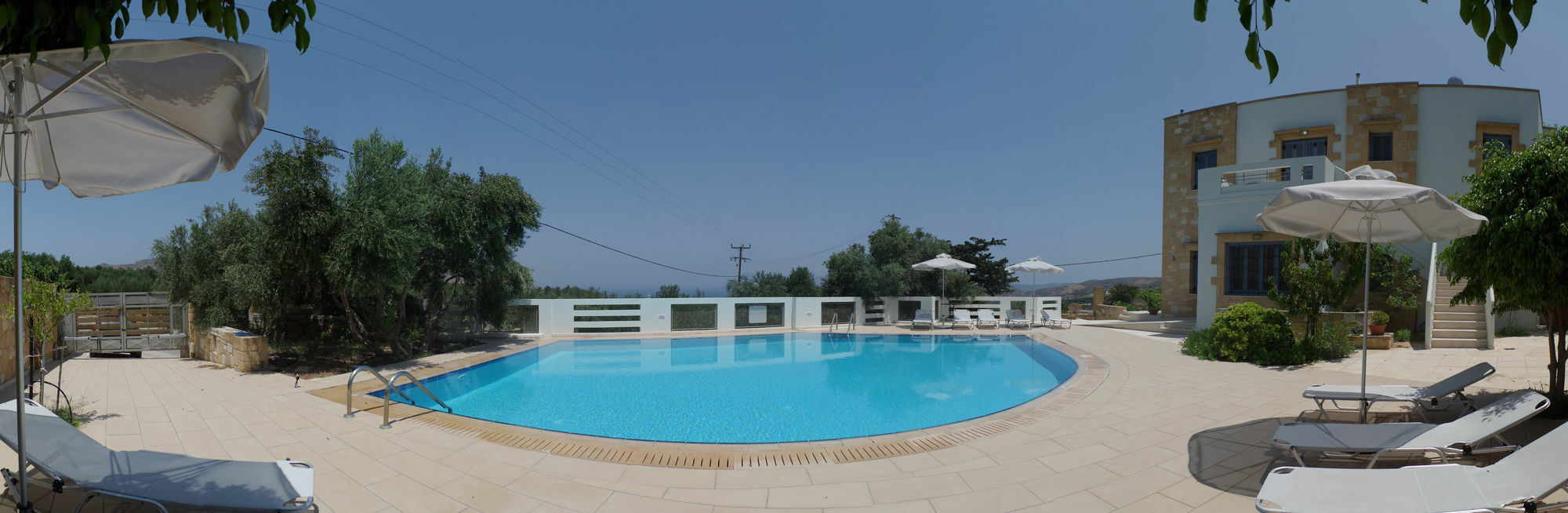 Apartament Thealia Karefilianá Zewnętrze zdjęcie